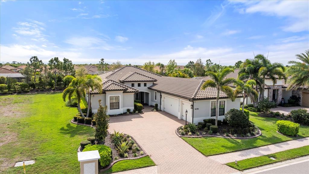 16316 Castle Park Terrace Lakewood Ranch, FL 34202 - Photo 4 of 100