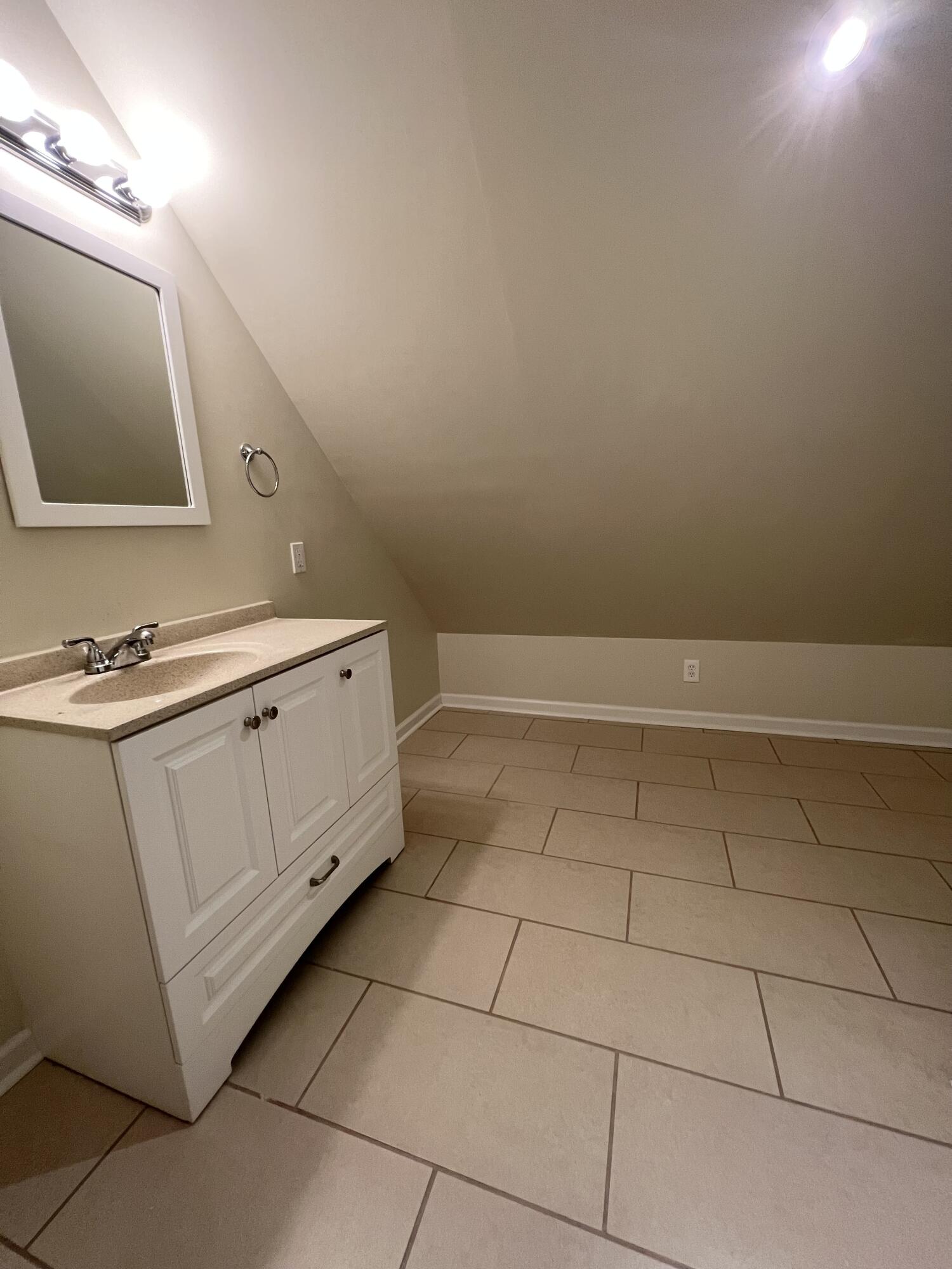 3728 Knob Hill Farm Road Evans, GA 30809 - Photo 3 of 3 Bathroom 3
