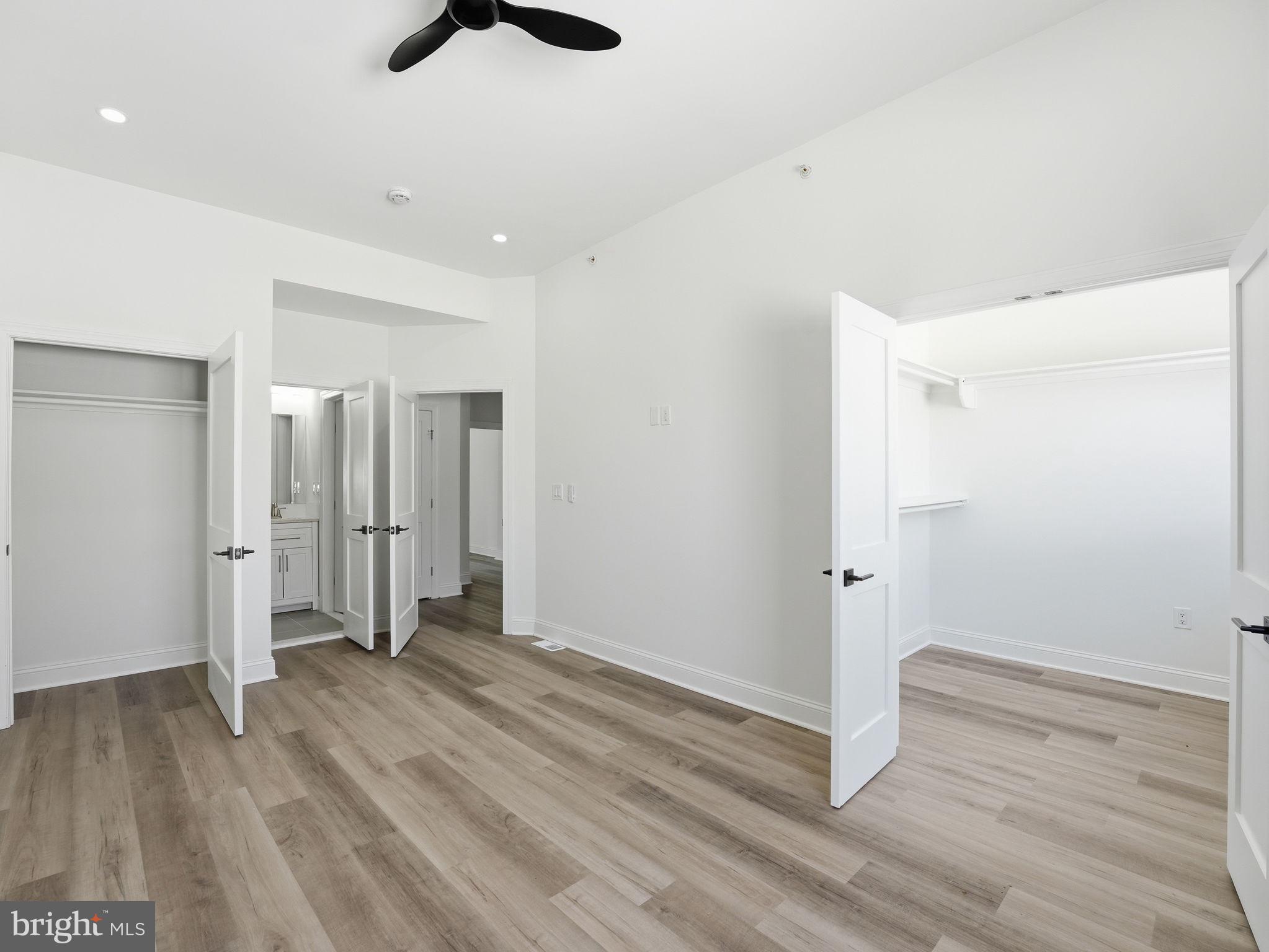 2404 North Capitol Street Northwest, Unit B Washington, DC 20002 - Photo 3 of 22