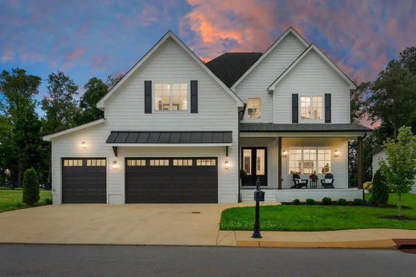$1,049,994 | 155 Hammock Court, Winchester, TN 37398