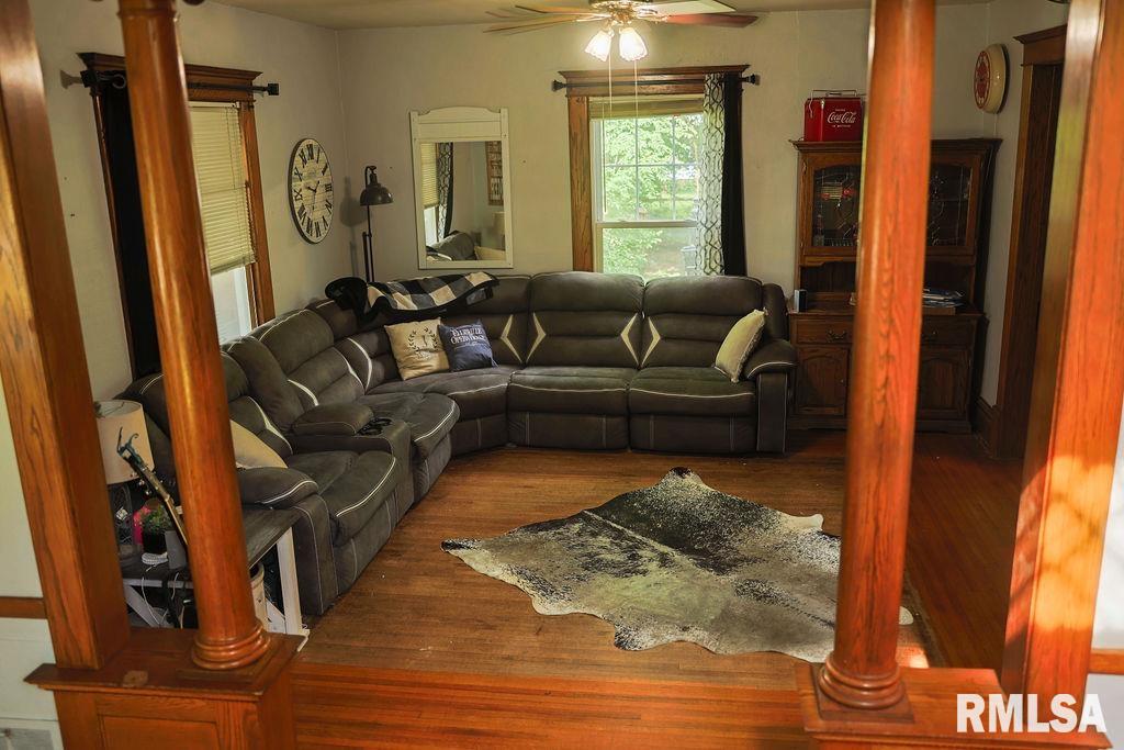 540 East Main Street Prairie City, IL 61470 - Photo 7 of 51