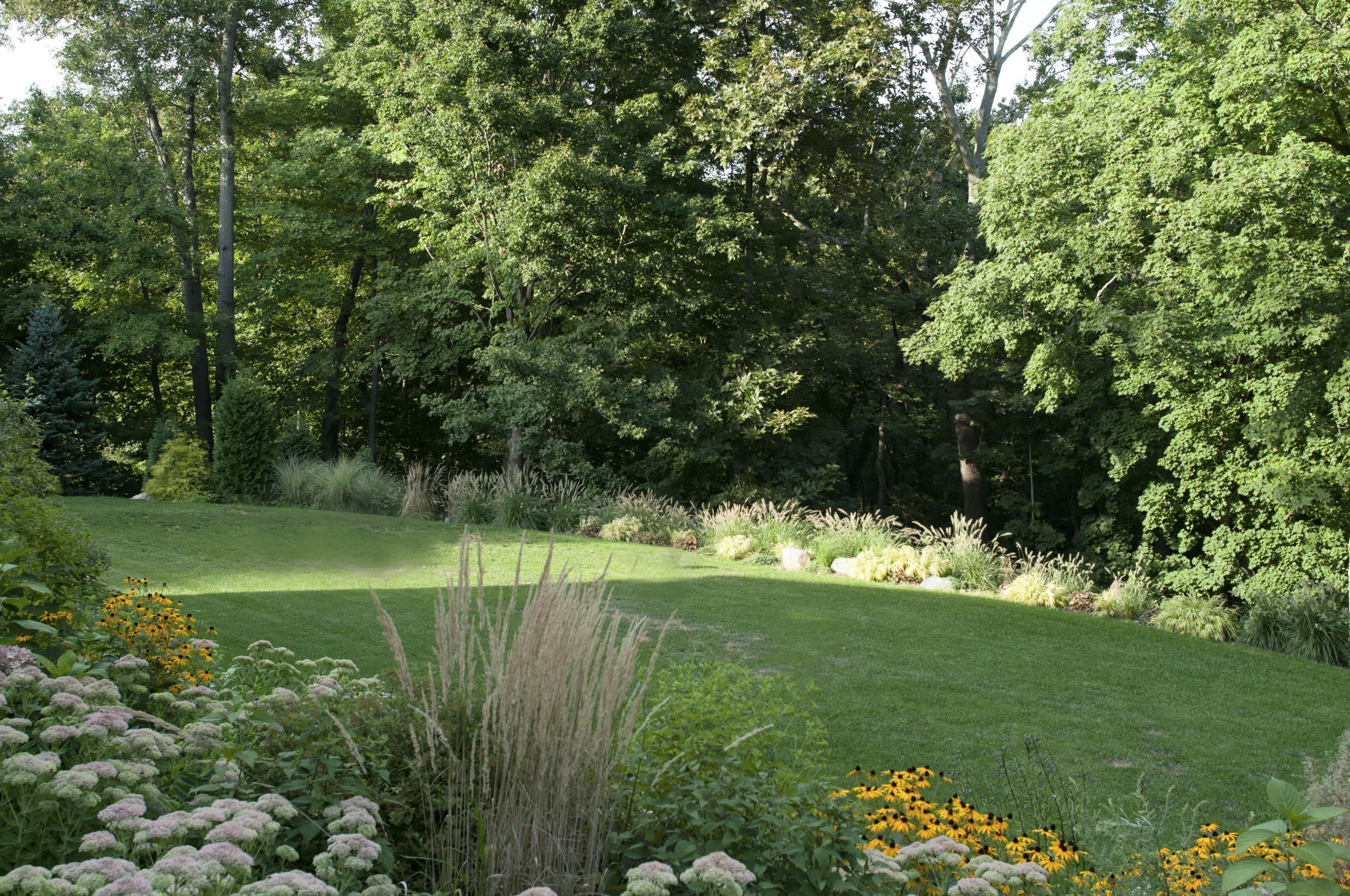 276 White Oak Shade Road New Canaan, CT 06840 - Photo 25 of 36 a view of a grassy area