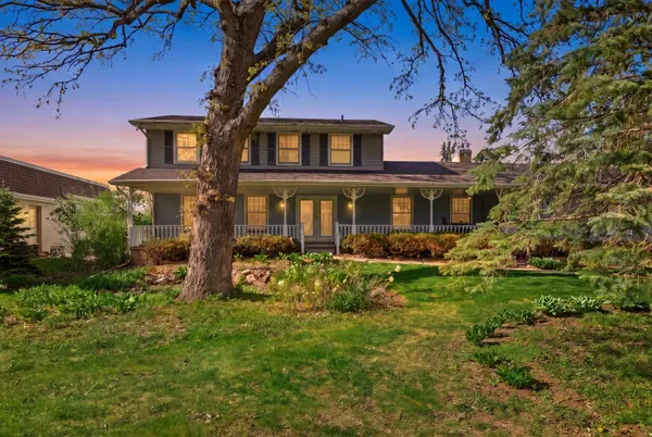 $599,900 | 1542 Comanche Way, Madison, WI 53704