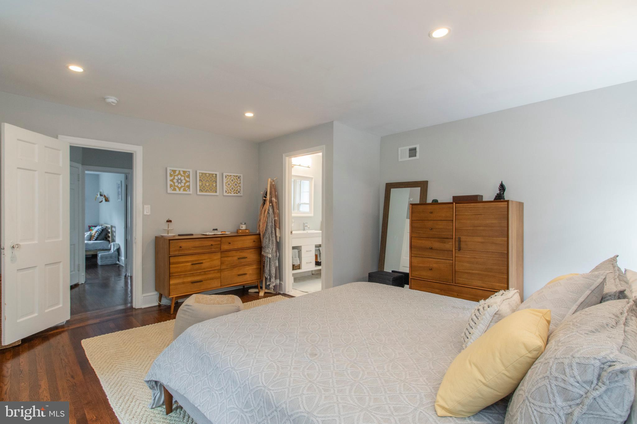 513 Murdoch Road Philadelphia, PA 19119 - Photo 24 of 54