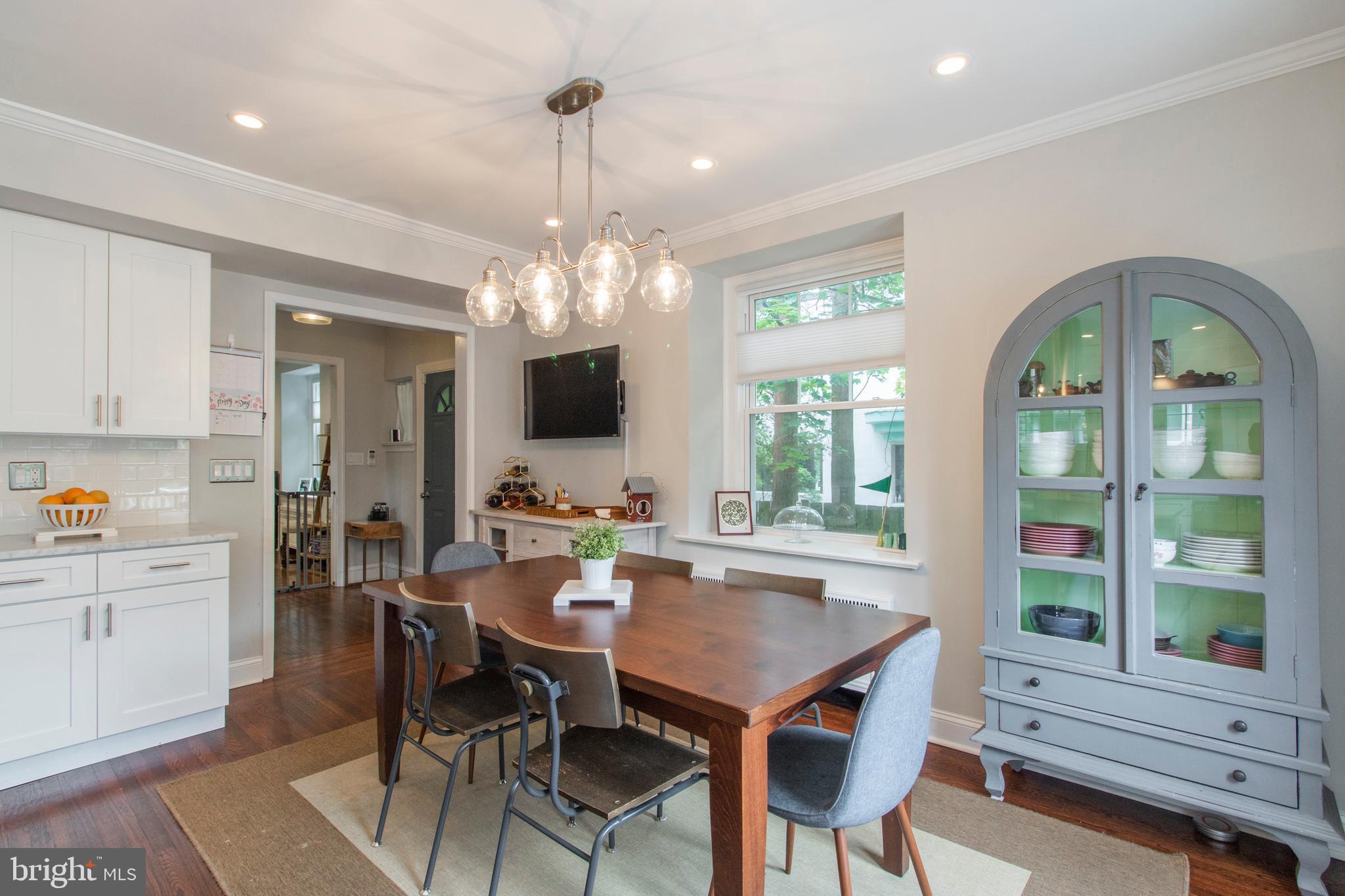 513 Murdoch Road Philadelphia, PA 19119 - Photo 4 of 54