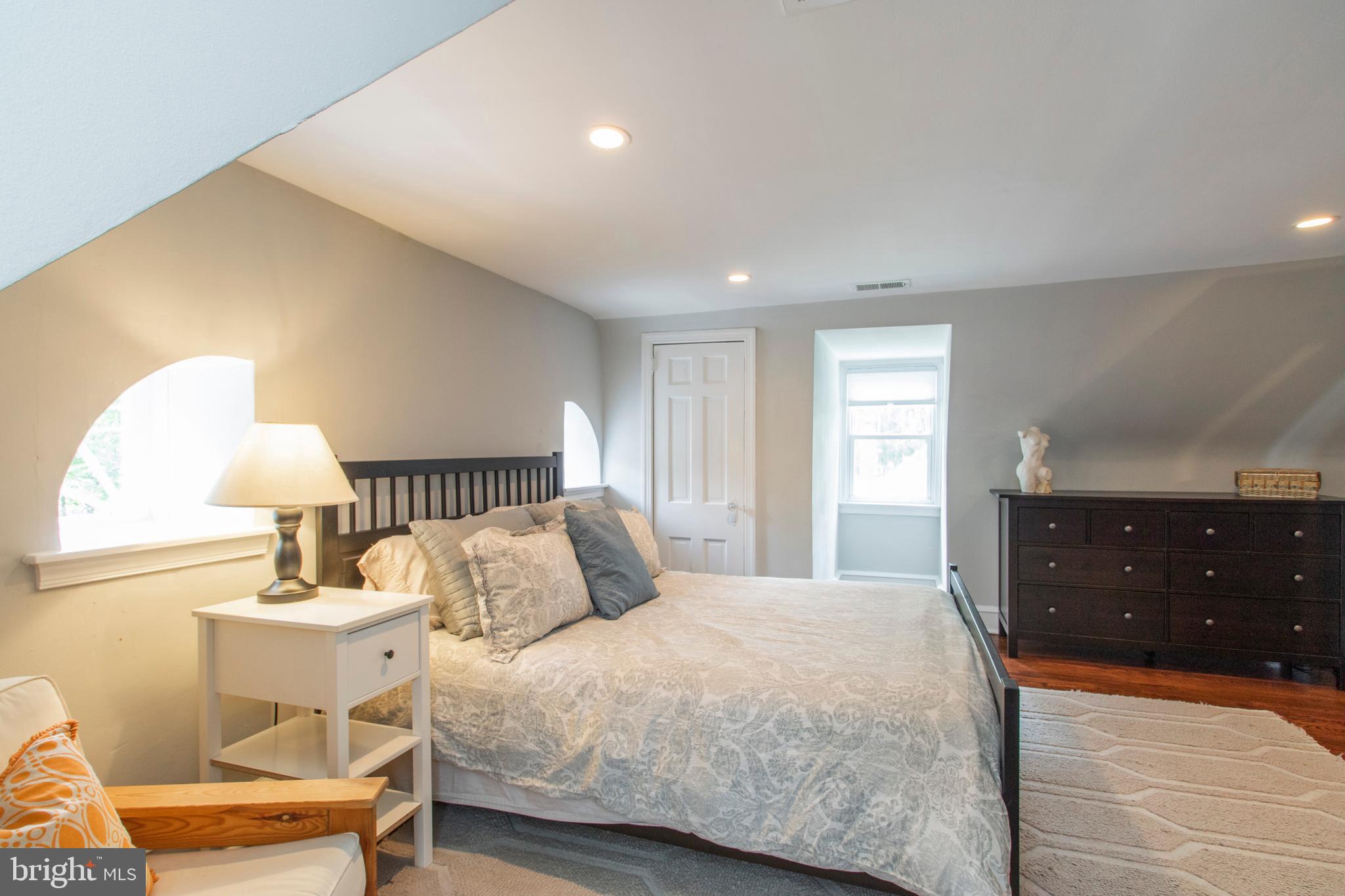 513 Murdoch Road Philadelphia, PA 19119 - Photo 46 of 54