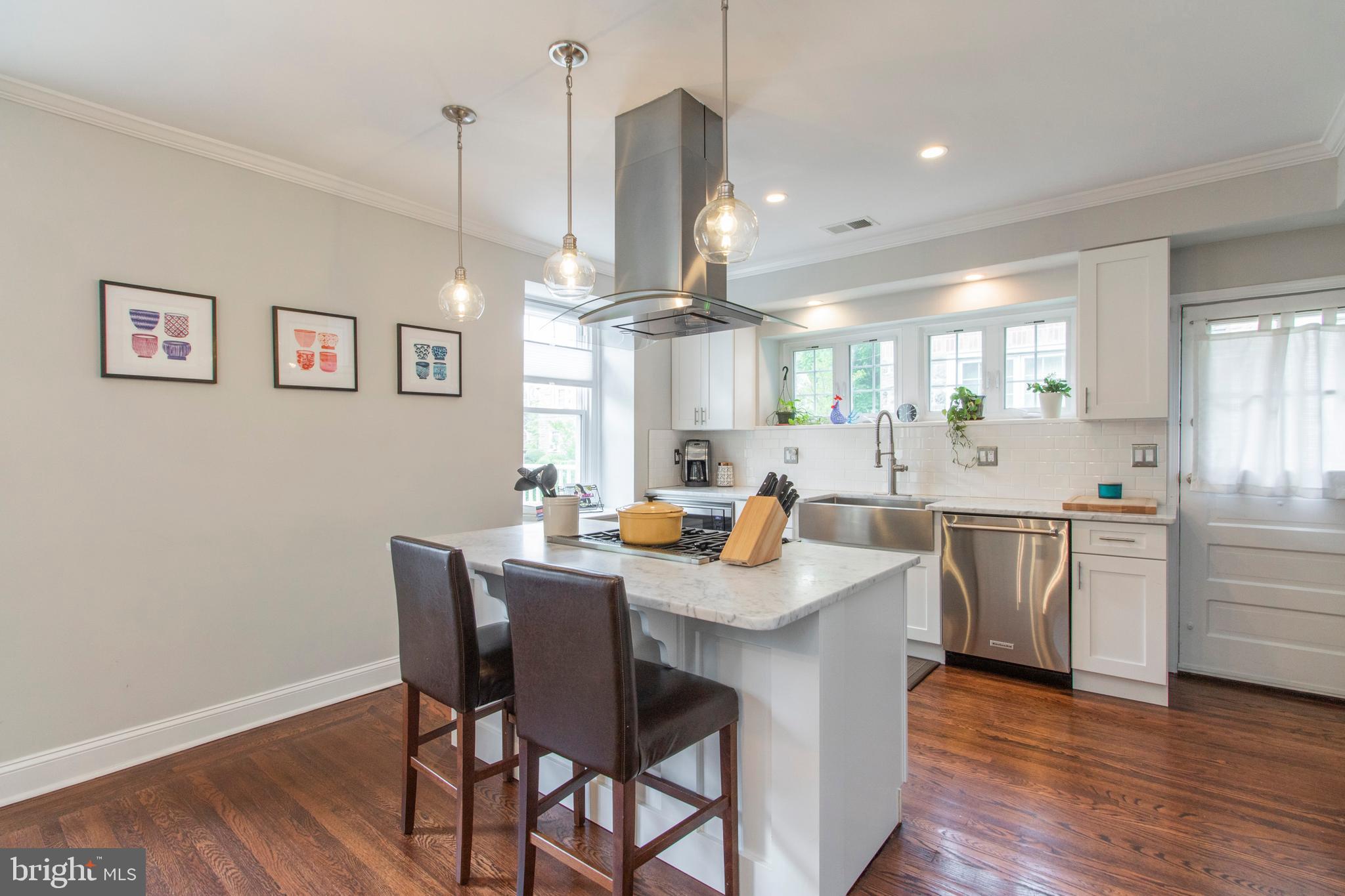 513 Murdoch Road Philadelphia, PA 19119 - Photo 7 of 54