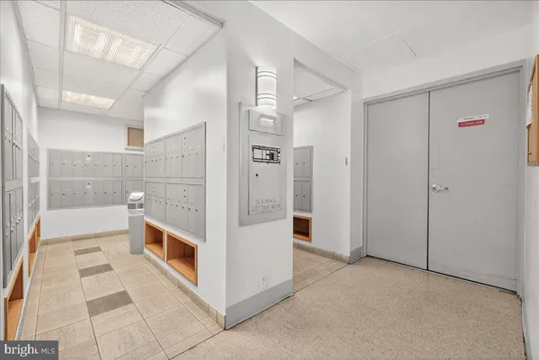 $1,750 | 118 Monroe Street, Unit 1311, Rockville, MD 20850