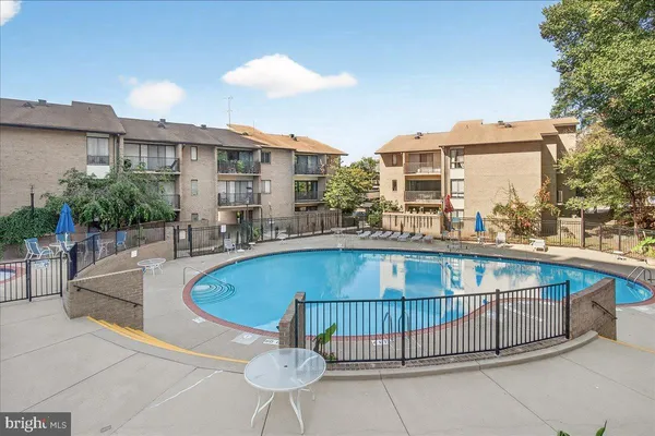 $1,750 | 118 Monroe Street, Unit 1311, Rockville, MD 20850