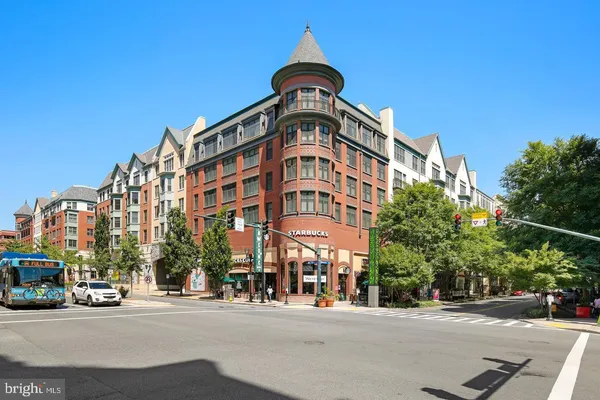 $1,750 | 118 Monroe Street, Unit 1311, Rockville, MD 20850