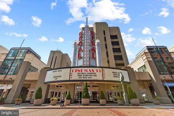 $1,750 | 118 Monroe Street, Unit 1311, Rockville, MD 20850