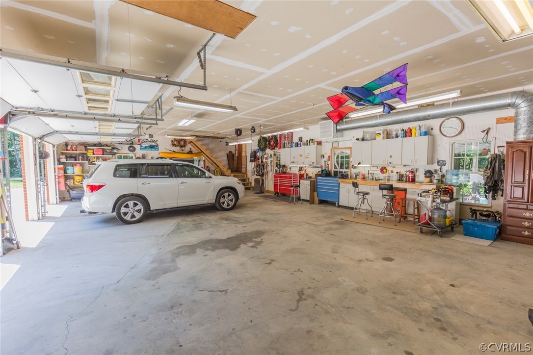 8042 Rural Point Road Mechanicsville, VA 23116 - Photo 34 of 43 Fabulous workshop area
