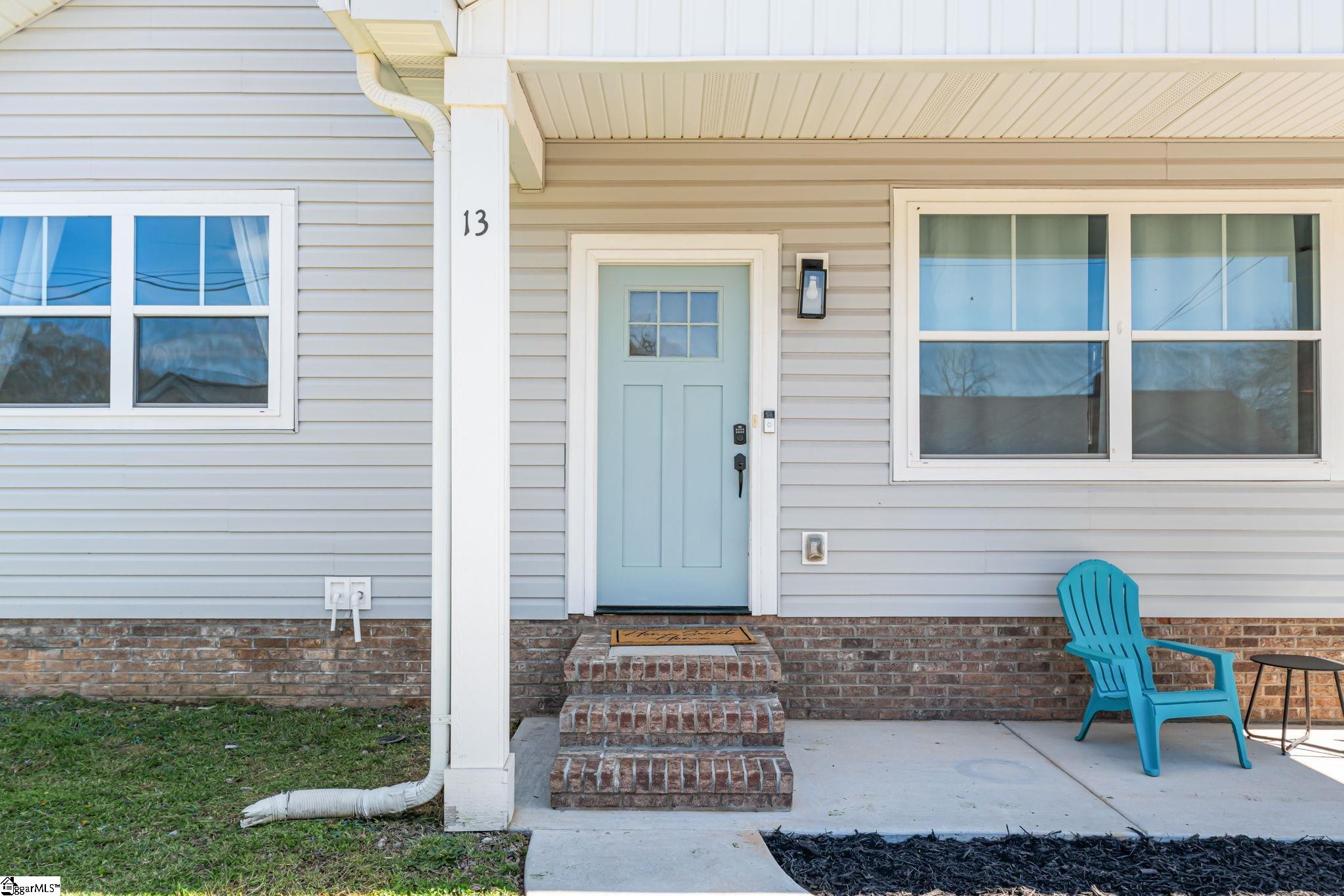 13 Bigby Street Greenville, SC 29607 - Photo 4 of 34