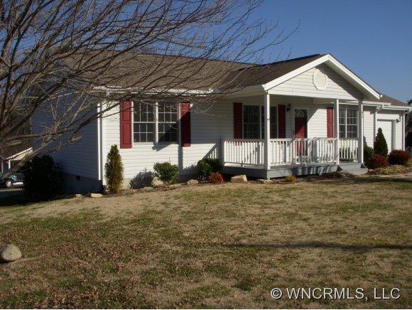 92 Liberty Road Candler, NC 28715 - Photo 1 of 10 Gallery Image 1