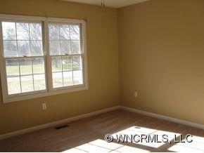 92 Liberty Road Candler, NC 28715 - Photo 5 of 10 Gallery Image 5