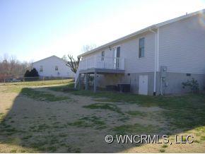 92 Liberty Road Candler, NC 28715 - Photo 7 of 10 Gallery Image 7