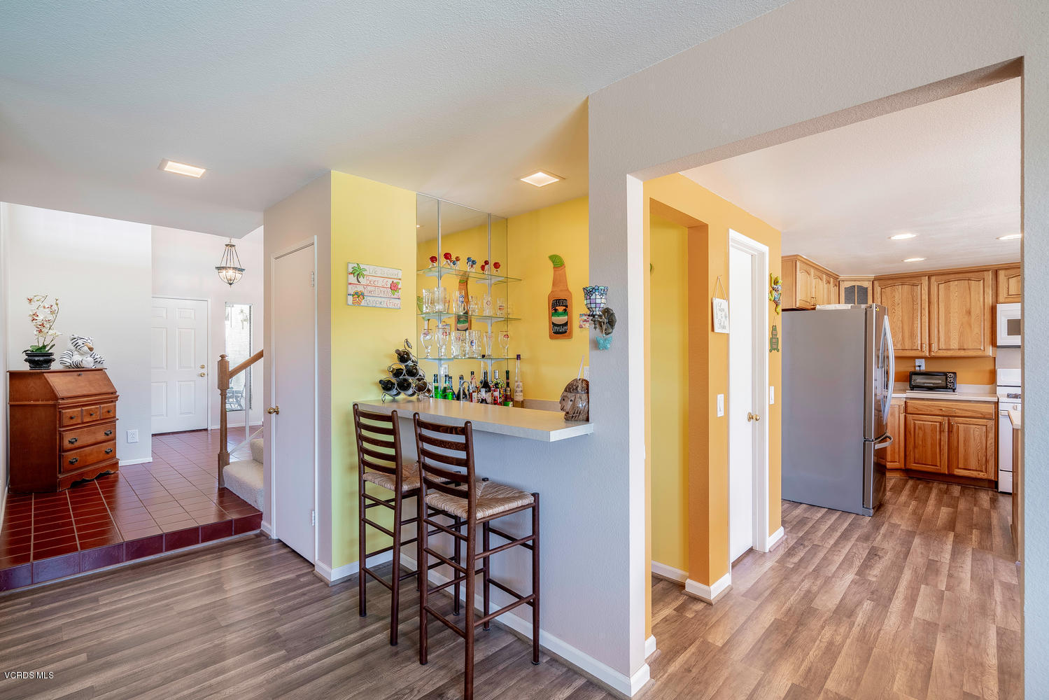 13762 Gunsmoke Road Moorpark, CA 93021 - Photo 14 of 36 a view of a kitchen from the dinning room