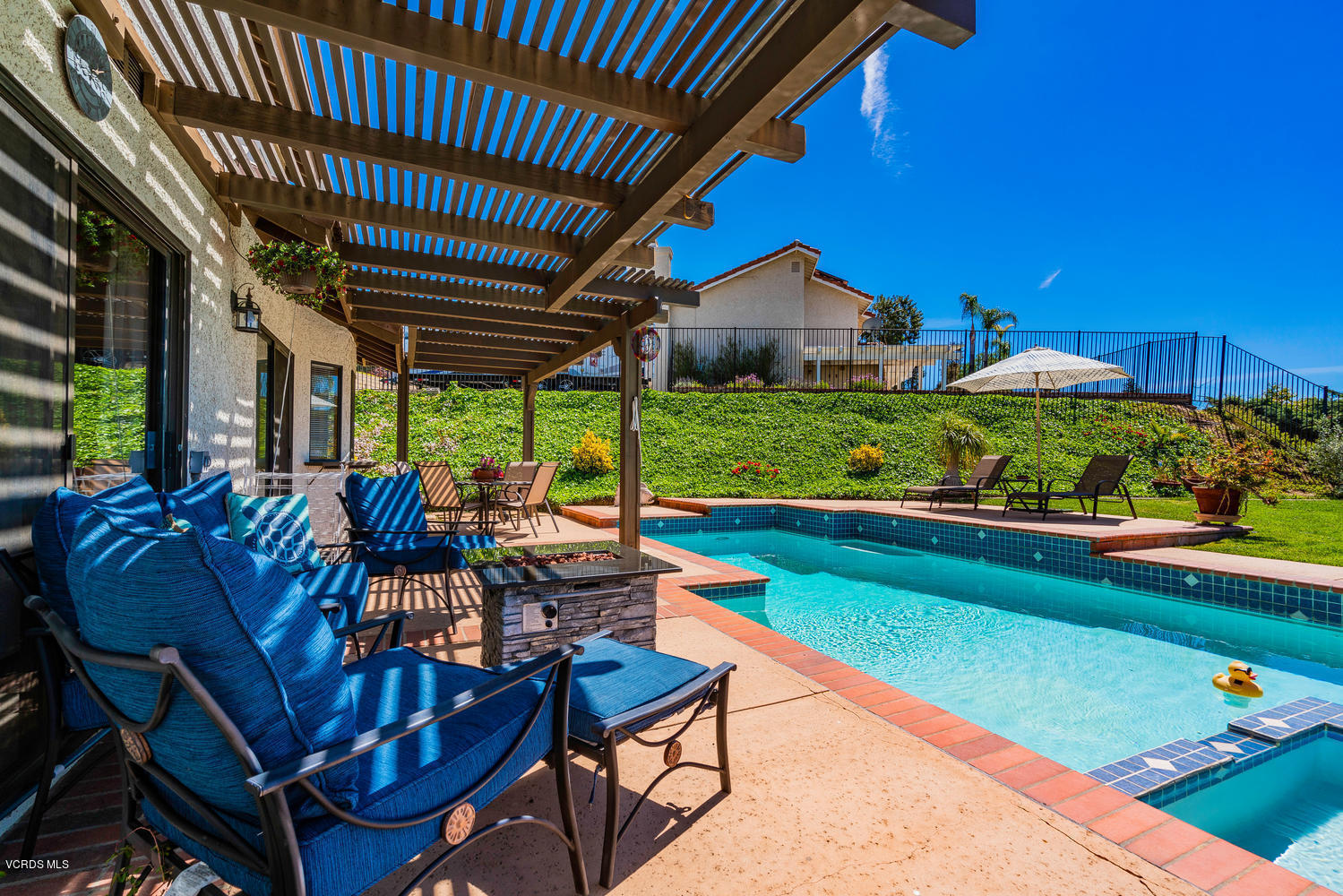 13762 Gunsmoke Road Moorpark, CA 93021 - Photo 35 of 36 a view of yard with patio