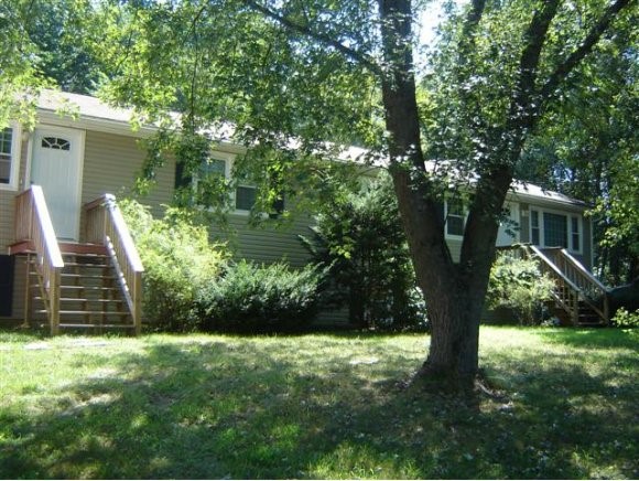 9 Pettingale Road Amherst, NH 03031 - Photo 1 of 1 Gallery Image 1