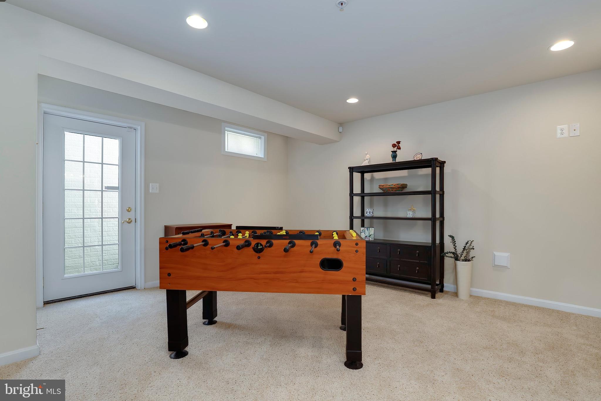 23906 Grapevine Ridge Terrace Clarksburg, MD 20871 - Photo 36 of 45 Gallery Image 36