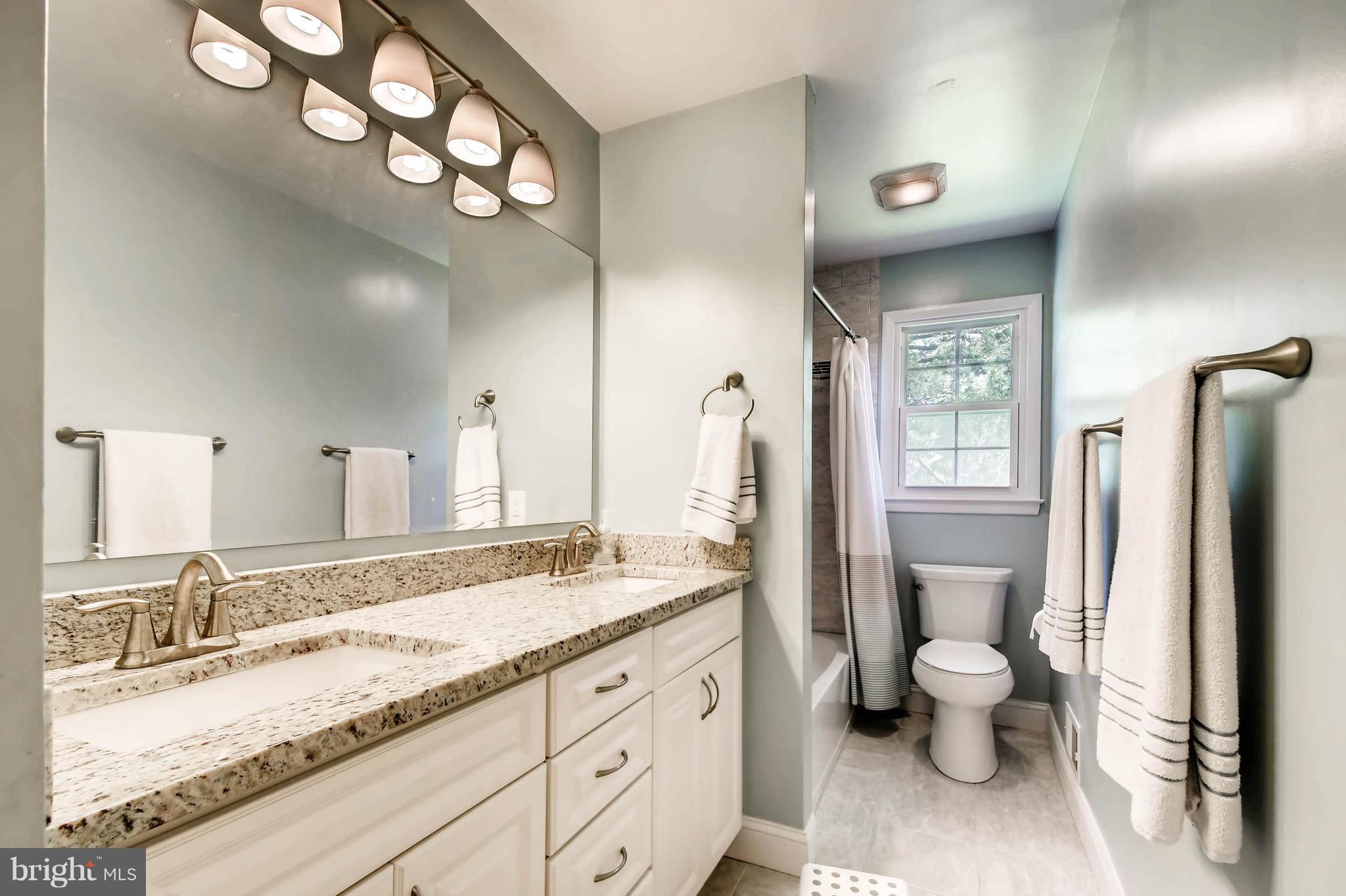 4724 Vicky Road Baltimore, MD 21236 - Photo 19 of 30 Upper Hall Bath