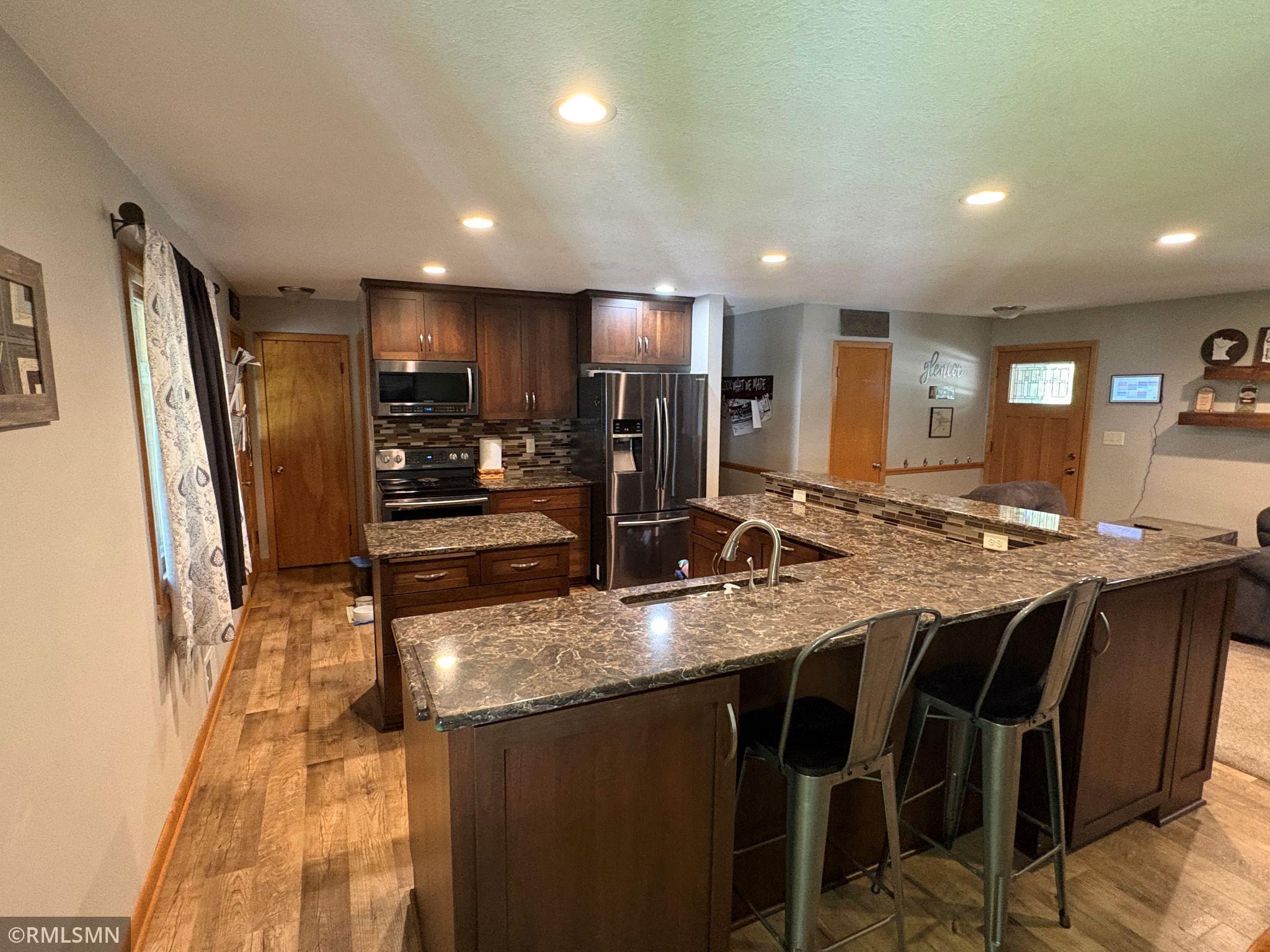 1115 Reeds Lane Glencoe, MN 55336 - Photo 5 of 35