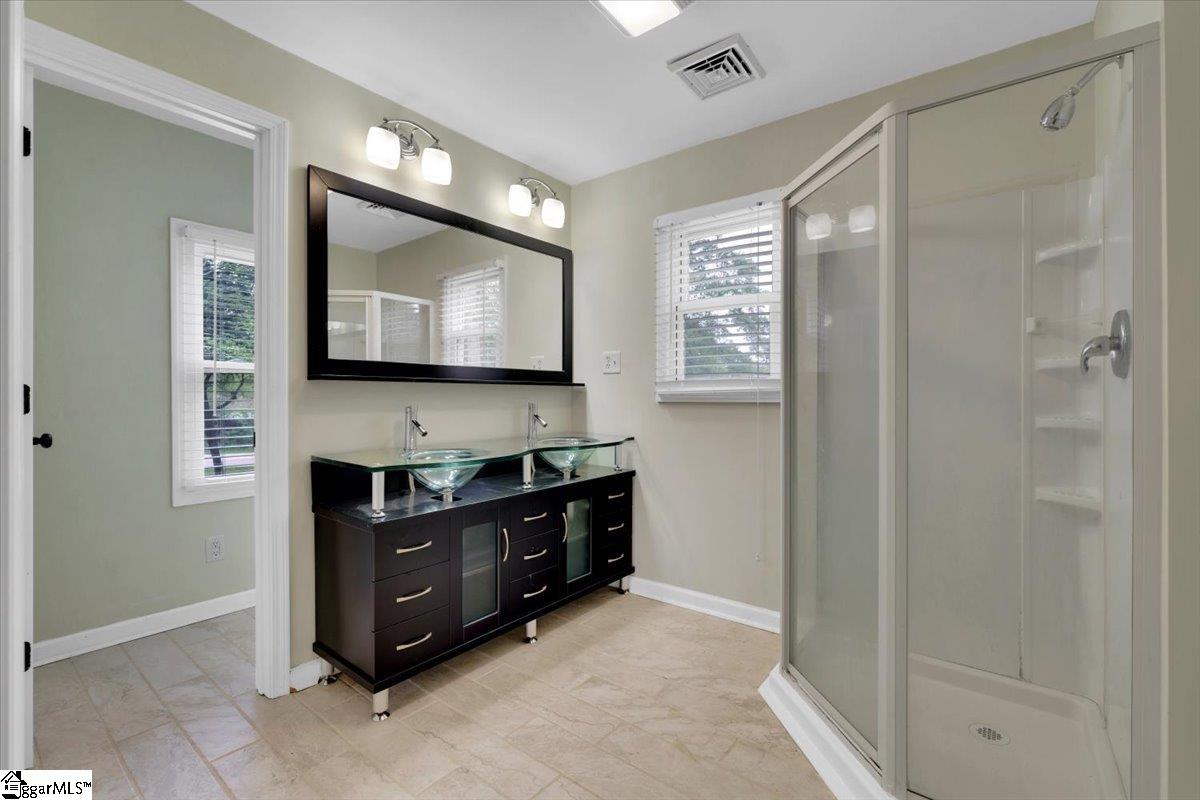 2637 John Dodd Road Wellford, SC 29385 - Photo 23 of 32 Gallery Image 23
