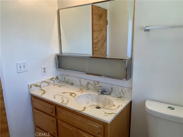 $1,995 | 5345 Carlsbad Avenue, Yucca Valley, CA 92284