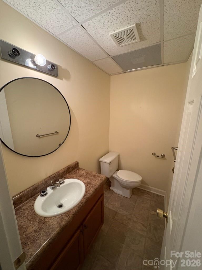 2610 Taylor Road Shelby, NC 28152 - Photo 40 of 47 a bathroom with a sink and a mirror