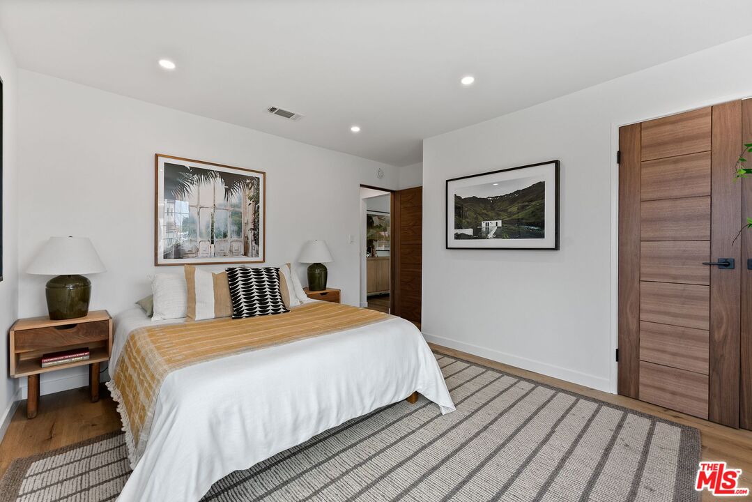 5192 Orange Place Los Angeles, CA 90008 - Photo 10 of 24