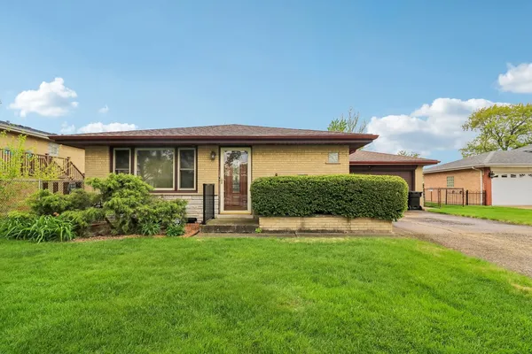 $335,000 | 8136 Odell Avenue, Bridgeview, IL 60455