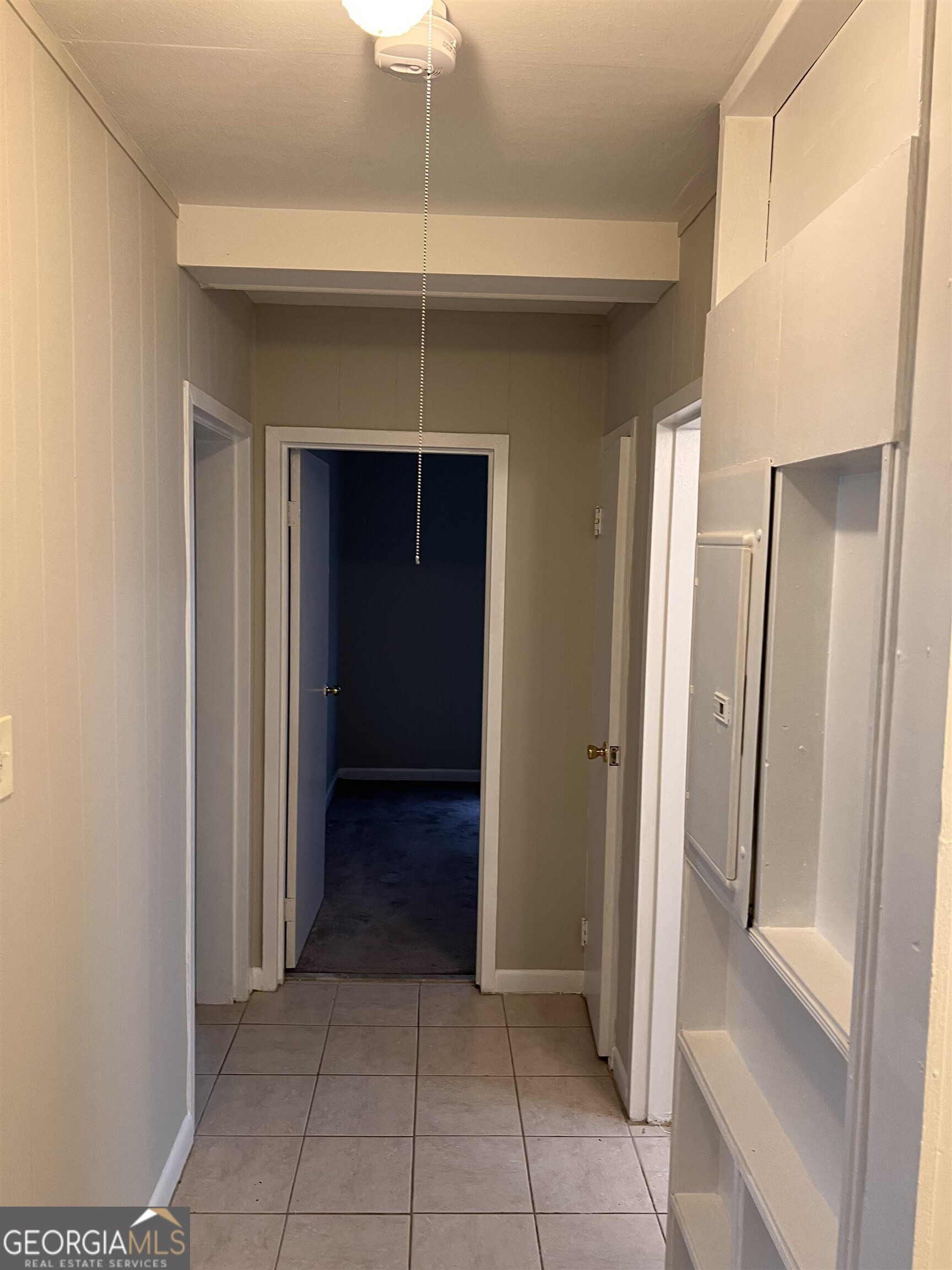 200 Willow Road, Unit 2B Peachtree City, GA 30269 - Photo 4 of 14 a view of a hallway