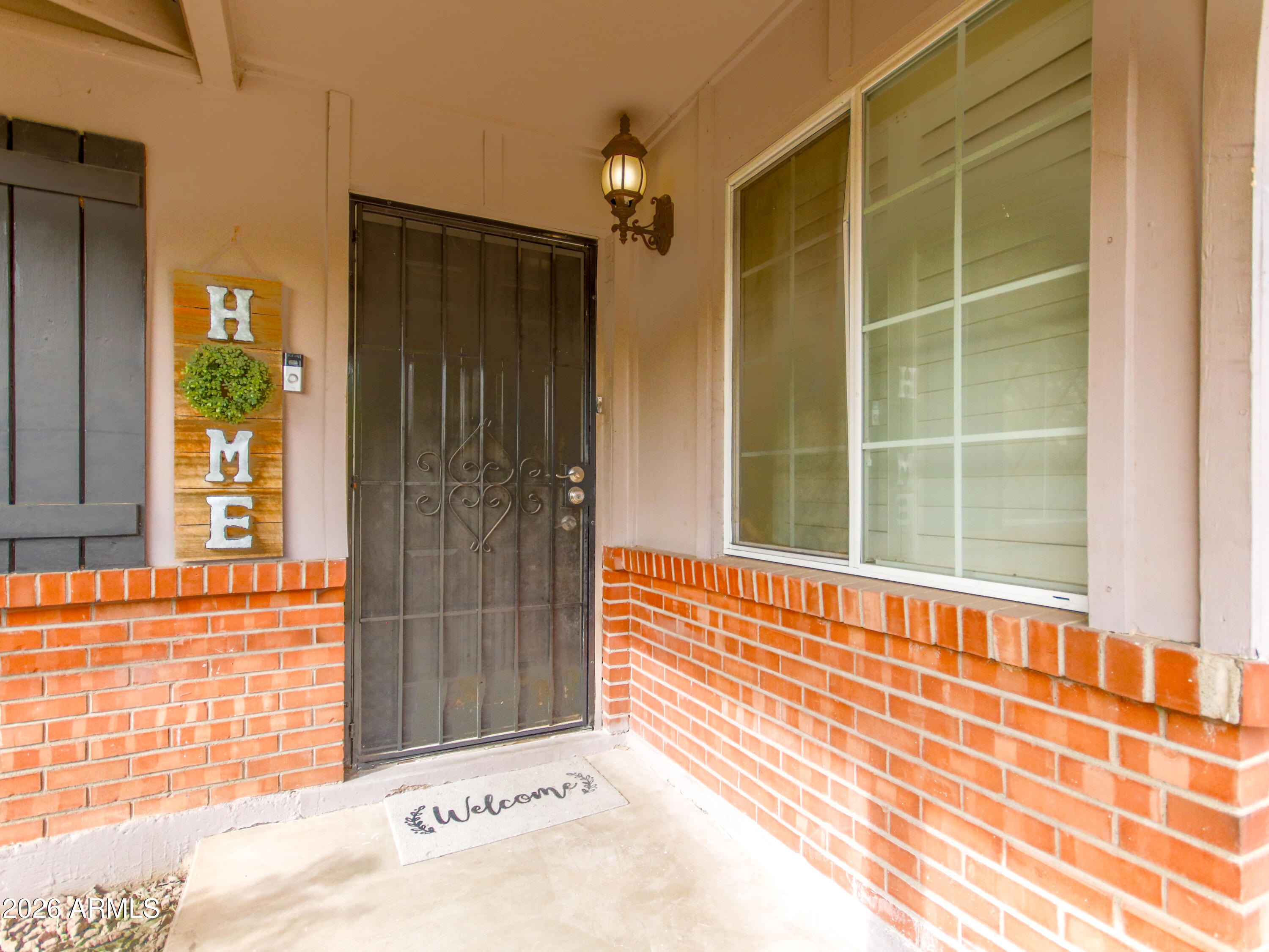 8922 North 17th Lane Phoenix, AZ 85021 - Photo 2 of 27 IMG_8402-HDR