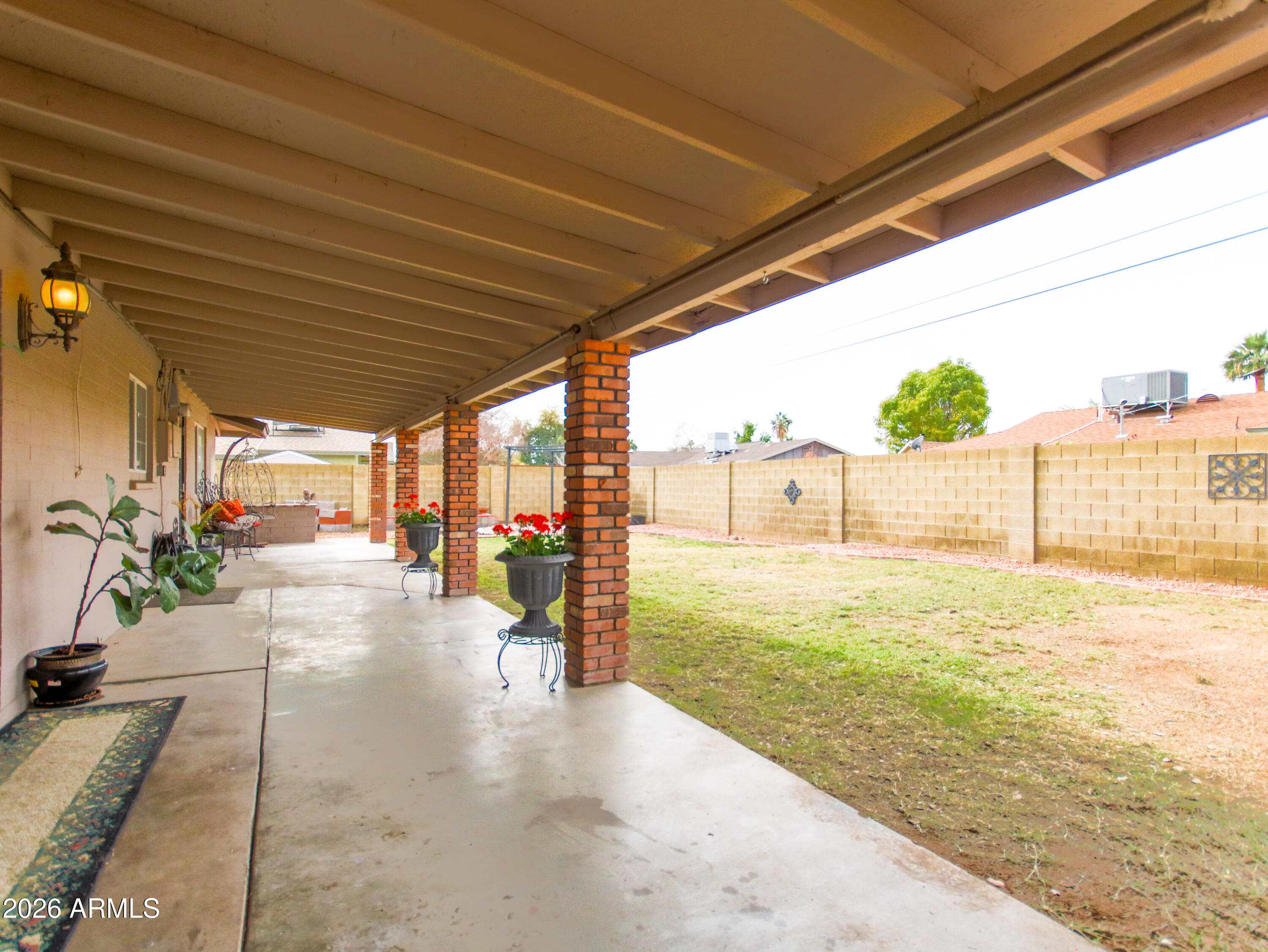 8922 North 17th Lane Phoenix, AZ 85021 - Photo 5 of 27 IMG_8423-HDR