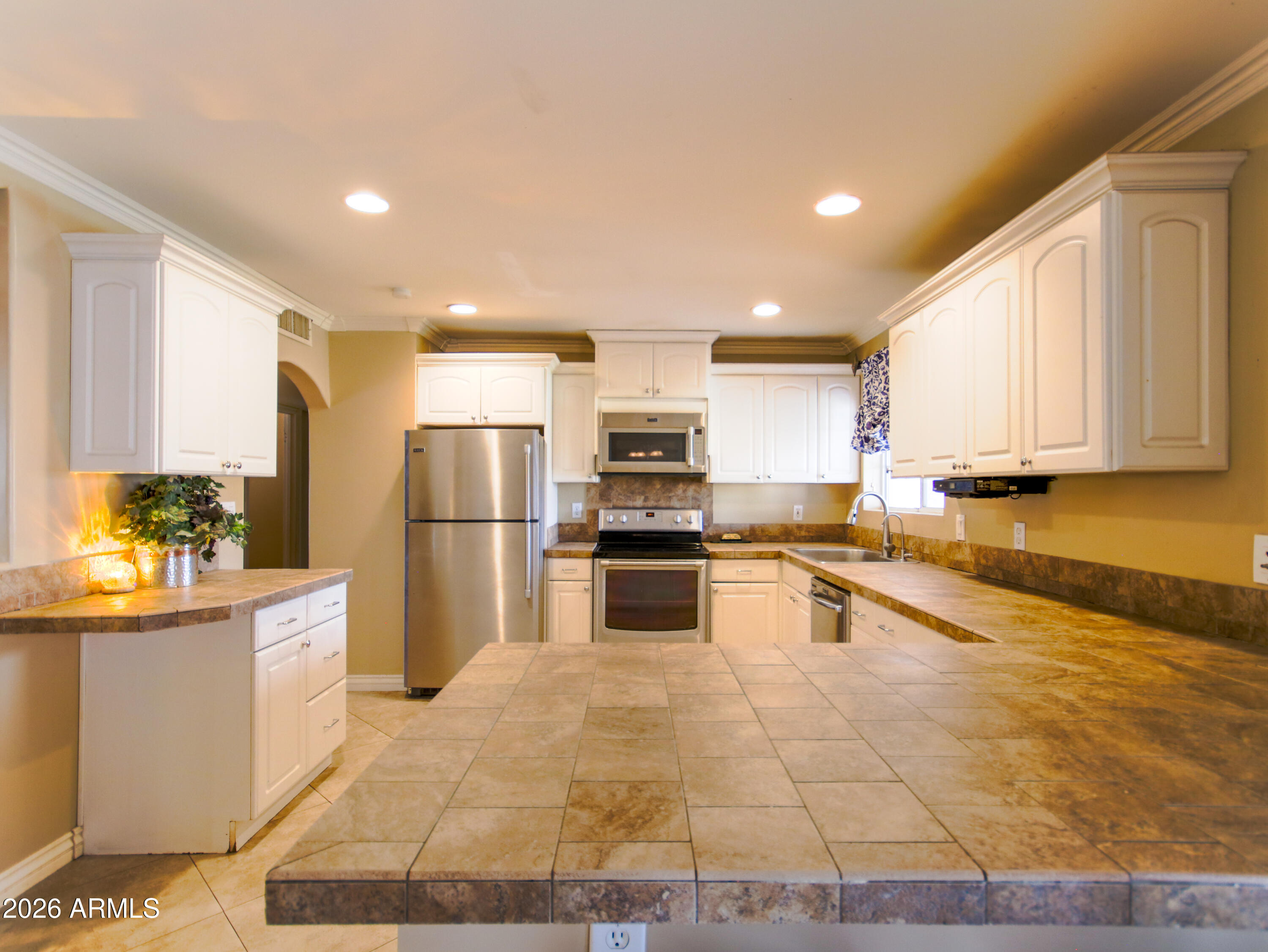 8922 North 17th Lane Phoenix, AZ 85021 - Photo 8 of 27 IMG_8534-HDR