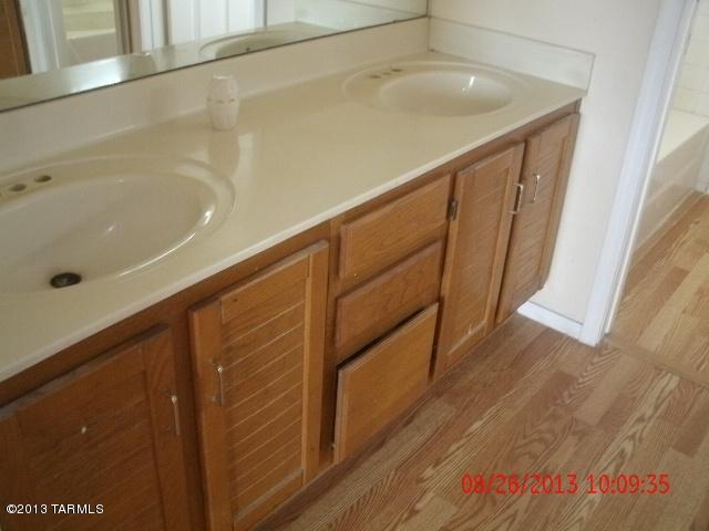 4361 West Hobby Horse Road Tucson, AZ 85741 - Photo 6 of 10