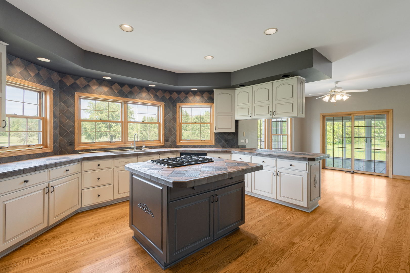 1848 East Offner Road Beecher, IL 60401 - Photo 7 of 28