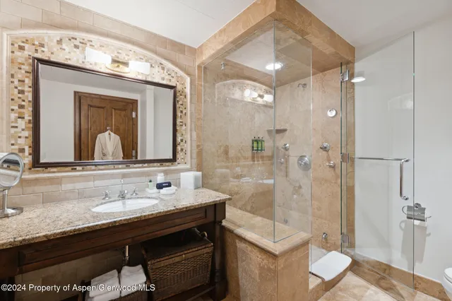 $260,000 | 415 East Dean St Unit 10 Wks 32 & 33, Aspen, CO 81611