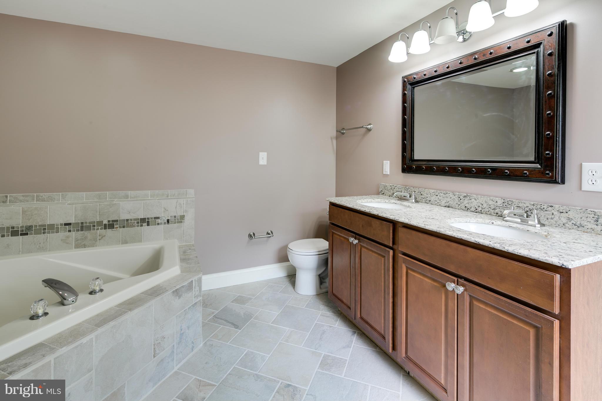 20223 Middletown Road Freeland, MD 21053 - Photo 21 of 30 Bath (Master)