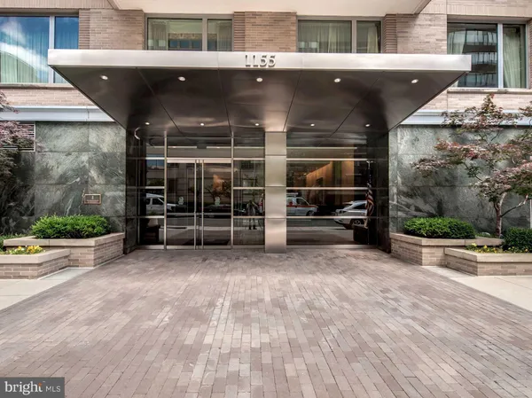 $7,200 | 1155 23rd Street Northwest, Unit 8L, Washington, DC 20037