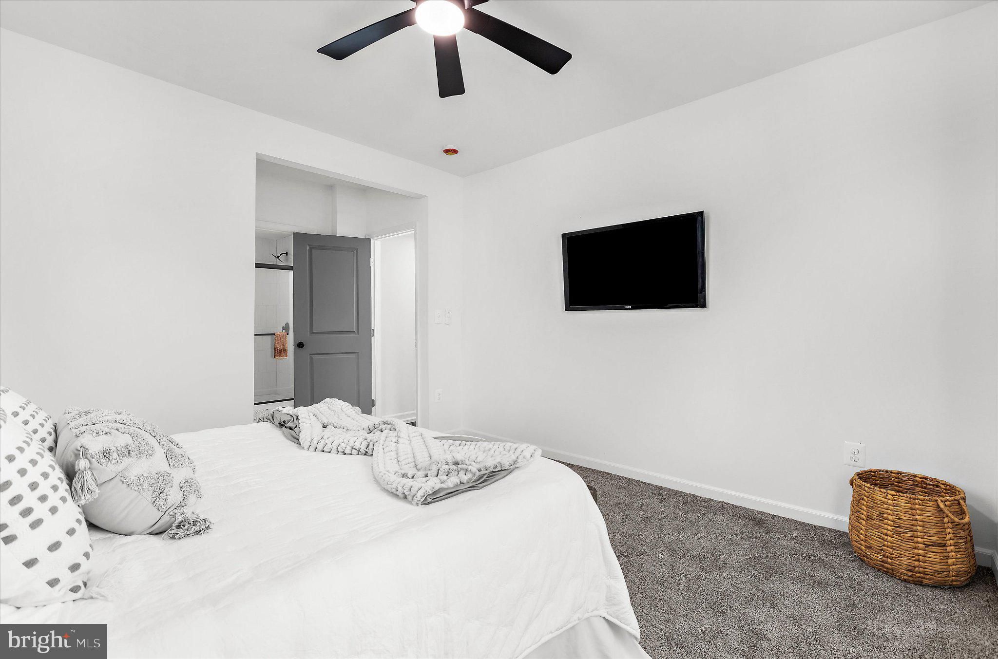 5505 Ashbourne Road Arbutus, MD 21227 - Photo 20 of 50 Master Bedroom