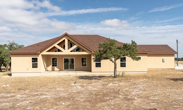 a view of outdoor space