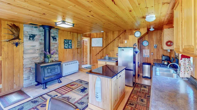$549,900 | Xx Greenwood Lake Road, Grand Marais, MN 55604