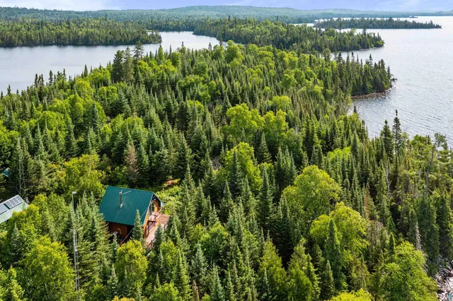 $549,900 | Xx Greenwood Lake Road, Grand Marais, MN 55604