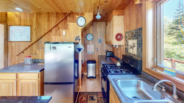 $549,900 | Xx Greenwood Lake Road, Grand Marais, MN 55604