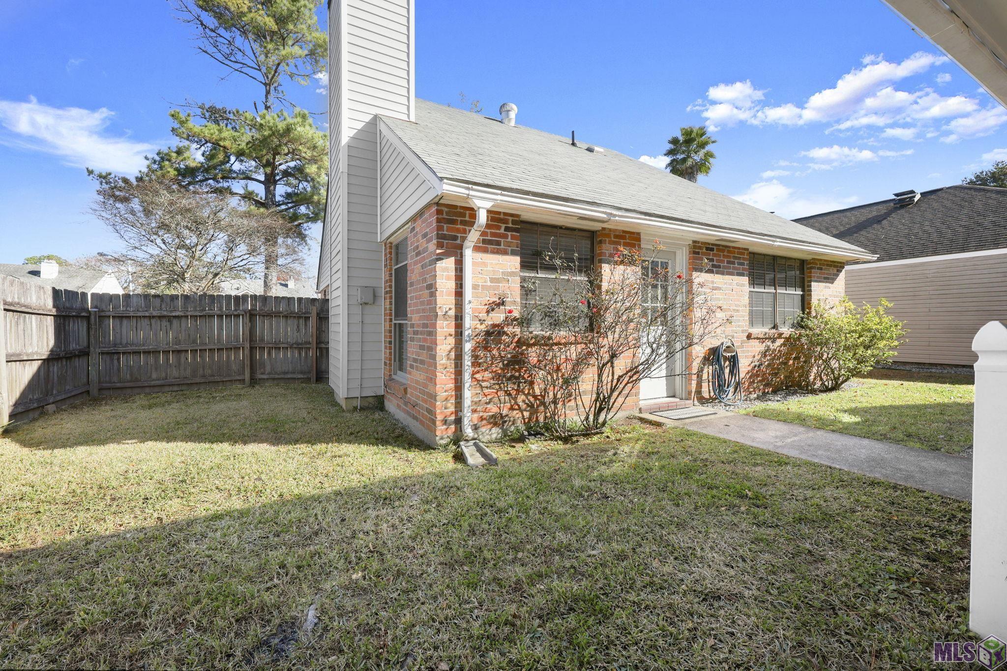 12116 Mirkwood Avenue Baton Rouge, LA 70810 - Photo 2 of 16