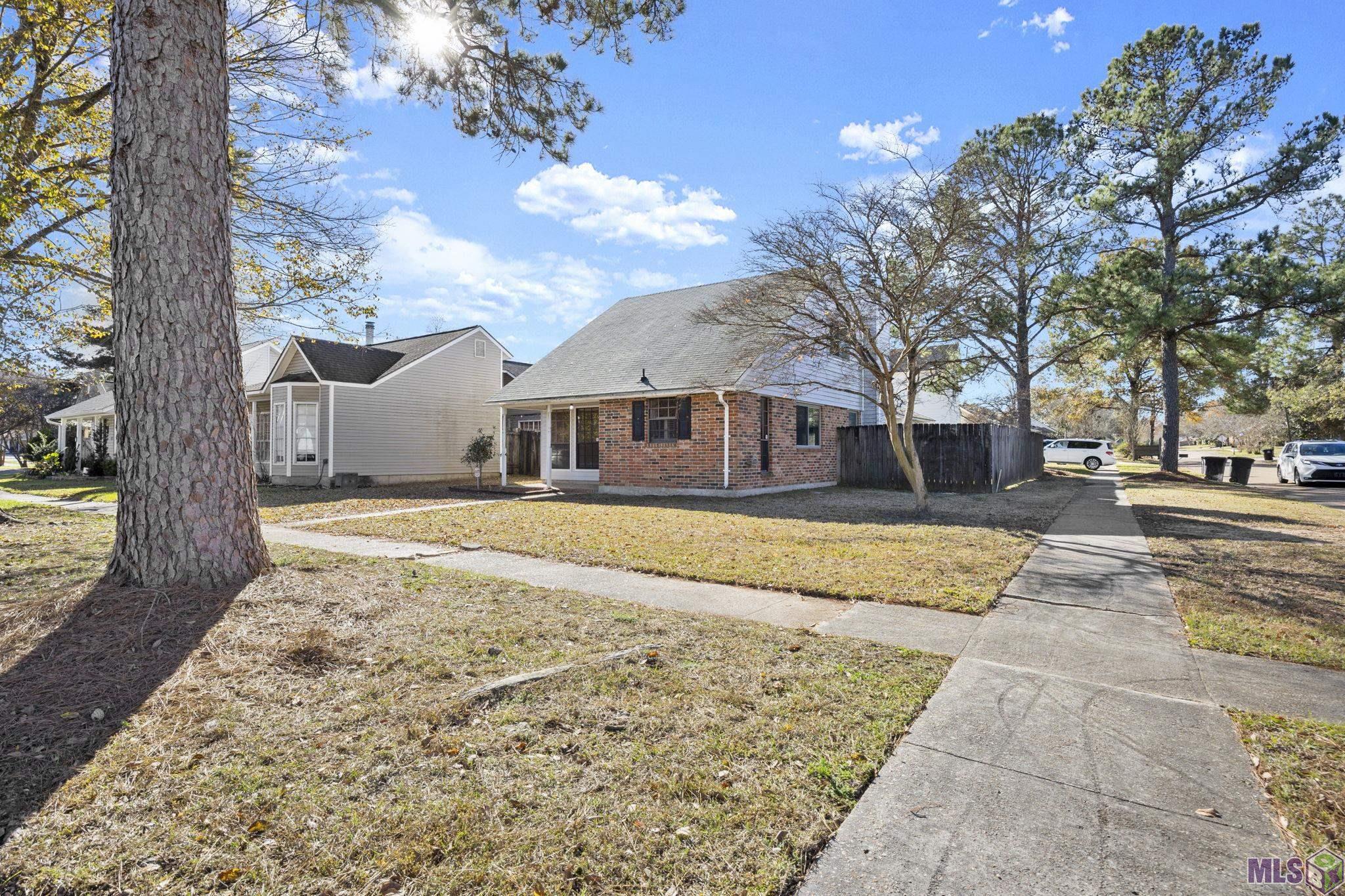 12116 Mirkwood Avenue Baton Rouge, LA 70810 - Photo 4 of 16