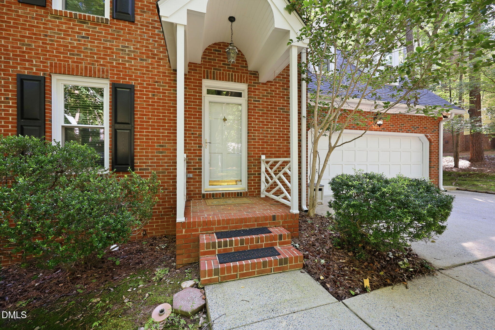 12204 Warwickshire Way Raleigh, NC 27613 - Photo 7 of 56 37-web-or-mls-IMG_2850