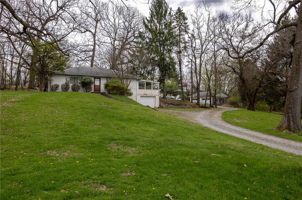 2168 Reis Run Road Pittsburgh, PA 15237 - Photo 22 of 24