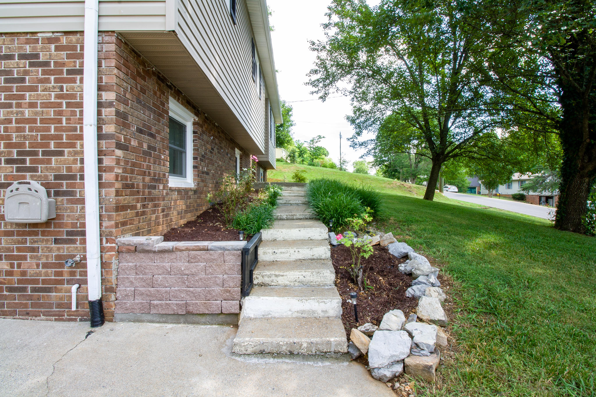 814 Foothills Road Kingsport, TN 37663 - Photo 11 of 44 IMG_8089